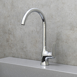 VERBA Смеситель для кухни с поворотным изливом, выс.излива 25,6 см, дл.23,4 см,латунь/хром, LM11405C