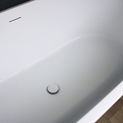 Corpa Nera Viotti/Виотти ванна акриловая отдельностоящая 170х74х75, черный матовый