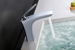 Смеситель для раковины, монолитный, высота излива 12 см, длина 13 см, латунь/хромLM6806C