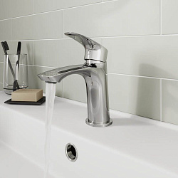 Смеситель для умывальника, глянцевый хром, Rora, Milardo, RORSB00M01