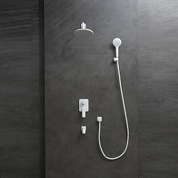 Бронкс Смеситель для ванны и душа встраиваемый с дополнительной 3-функциональной лейкой, белый