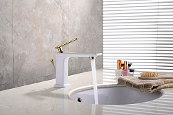 Смеситель для раковины, монолитный, высота излива 11 см, длина 13 см, с донным клапаном, белый/золот