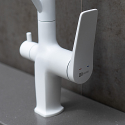 BRONX Смеситель для кухни с гибким изливом, с подкл.к фильтру пит.воды, 2 режима, латунь/белый матов